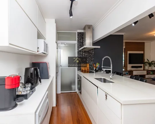 Imagem ALTO DA BOA VISTA APARTAMENTO REFORMADO 120,00 M 3 DORMITÓRIOS SENDO 2 SUÍTES ESCRITÓRIO COZINHA AMERICANA VARANDA ENSOLARADA 2 VAGAS LAZER COMPLETO