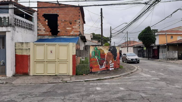 Imagem Terreno à venda, 232 m² por R$ 348.000,00 - Cidade Brasil - Guarulhos/SP