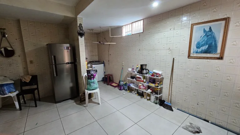 Imagem Casa para Venda em Rio de Janeiro, Senador Vasconcelos, 2 dormitórios, 2 banheiros, 2 vagas