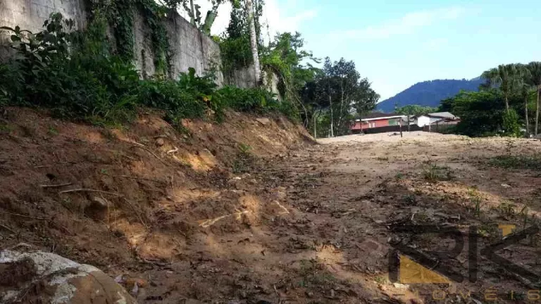 Imagem ÓTIMO TERRENO À VENDA CONDOMÍNIO PEDRA VERDE