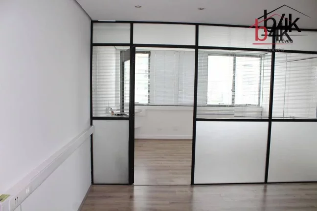 Imagem Sala Comercial venda no Brooklin, 84m², 2 vagas - Rua Barão do Triunfo, 520