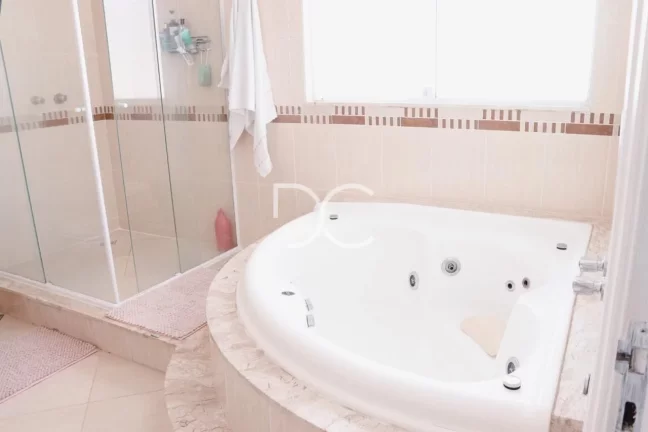 Imagem Ibiti Royal Park - Venda sobrado | AC 310,00m² | AT 250,00m² | 3 Dorm | 3 Suítes | 5 Ban | 4 Vagas