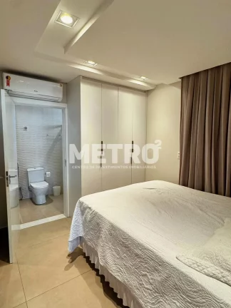 Imagem Casa à venda no Aplhaville com 4 suítes, sendo dois com banheira