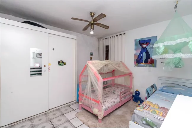 Imagem Casa a venda no Jardim Mutinga, com piscina, excelente para renda extra.
