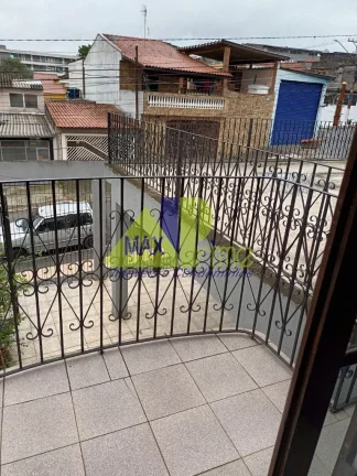 Imagem Casa à venda em São Paulo-SP, Jardim Triana: 3 quartos, 1 suíte, 2 salas, 1 vaga de garagem, 250m². Confira já!