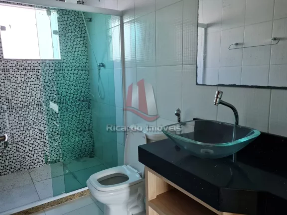 Imagem Casa Duplex c/ 4 Quartos p/ Locação, 250m² - Peró