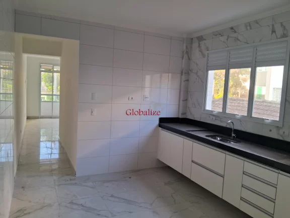 Imagem Belíssima casa alta Duplex em Santos na Ponta da Praia com duas garagens, 3 suítes e churrasqueira a venda por R$ 990.000,00