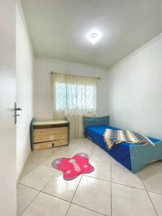 Imagem Sobrado 01 suite e 04 dormitorios prox praia Tabuleiro em Barra Velha - SC