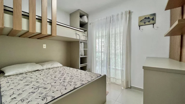 Imagem Apartamento com 3 dormitórios à venda, 106 m por R$ 3.150.000,00 - Riviera
