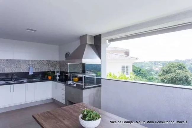 Imagem Cond São Paulo II - Nova, moderna, vista p/ o campo de golf! R$4.450.000