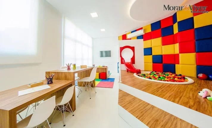 Imagem Apartamento para Venda em Curitiba, Centro Cívico, 2 dormitórios, 2 suítes, 3 banheiros, 2 vagas