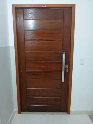 Imagem Alugo apto no 3º andar com cobertura