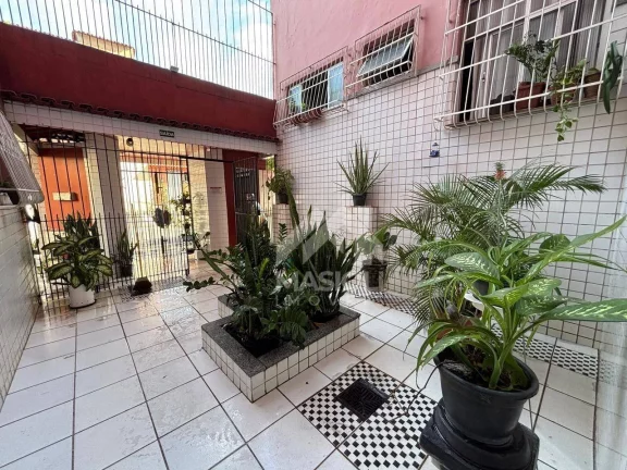 Imagem Apartamento com 2 dormitórios à venda, 55 m² por R$ 220.000,00 - Alvorada - Vila Velha/ES