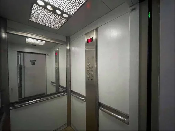 Imagem Centro Comercial ÁAREA - Sala 2 - Térreo com 41,86 m² + 1 vaga