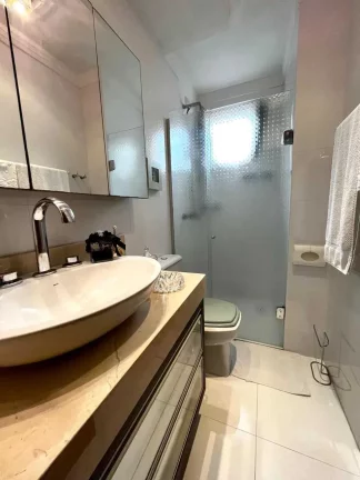 Imagem Apartamento com 3 dormitórios sendo 1 suíte e 1 vaga de garagem em Joinville/SC