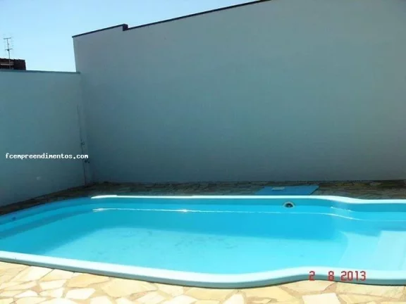 Imagem Casa para Venda em Santa Cruz da Conceição, Jardim Alto das Águas, 3 dormitórios, 1 banheiro, 4 vagas