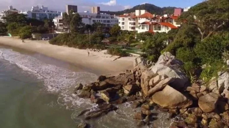 Imagem Casa com 5 dormitórios à venda, 185 m² - Canasvieiras - Florianópolis/SC