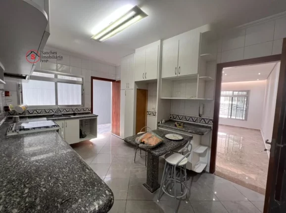 Imagem CASA TÉRREA A VENDA NA VILA EMA. 2 DORMITÓRIOS, SENDO 1 SUÍTE + ESCRITÓRIO QUE PODE SER USADO COMO UM 3 DORMITÓRIO. ESPAÇO GOURMET COM CHURRASQUEIRA