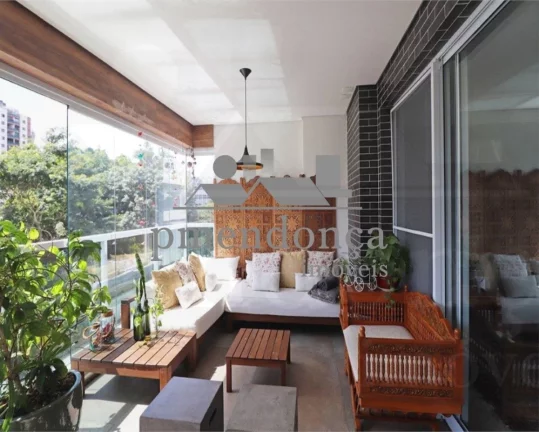 Imagem Apartamento Pinheiros Alto Padrão com 4 quartos e 4 vagas, 253 m2