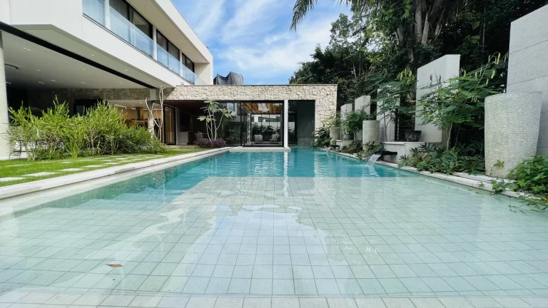 Imagem Casa de Luxo na Riviera de São Lourenço - Módulo 12, Campo de Golfe