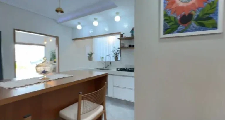 Imagem Casa Sobrado, 3 Dormitórios ( 1 Suíte), 4 Vagas, Terras do Vale - Caçapava.