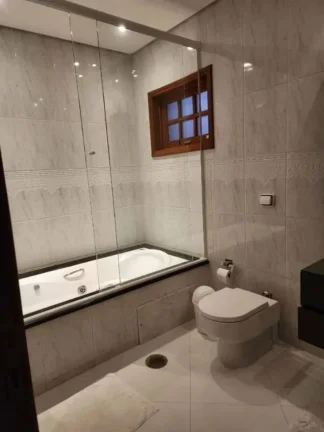 Imagem Chácara de luxo em condomínio no Residencial Ecopark em Tatuí-SP: 5 quartos, 3 suítes, 3 salas, 4 banheiros.