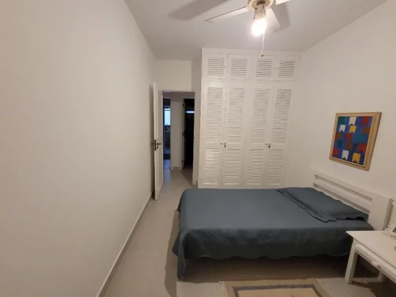 Imagem PITANGUEIRAS – UMA QUADRA DO MAR, MARAVILHOSO APTO REFORMADO, DECORADO, 02 VAGAS DE GARA