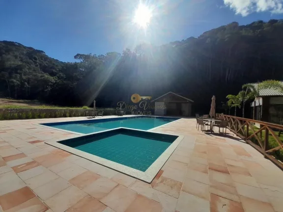 Imagem Terreno em Condomínio para Venda em Teresópolis / RJ no bairro Prata