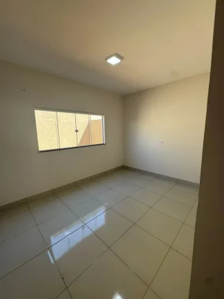 Imagem Casa 2/4 Com Suite No Monte Pascoal