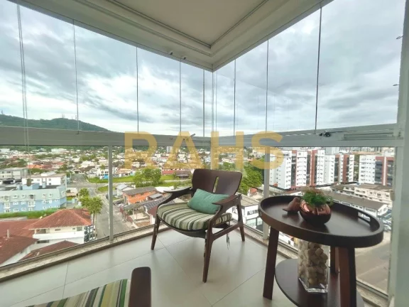 Imagem Excelente apartamento semi mobiliado em condomínio de alto padrão no bairro Saguaçu em Joinville,...