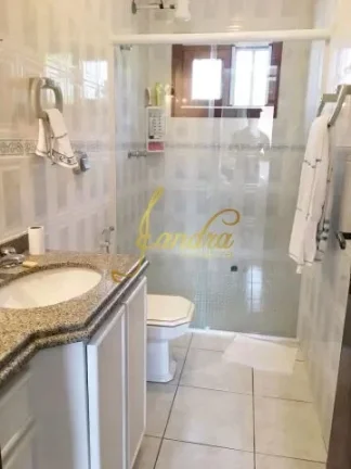 Imagem Casa térrea mobiliada e decorada em dois lotes, ótima localização