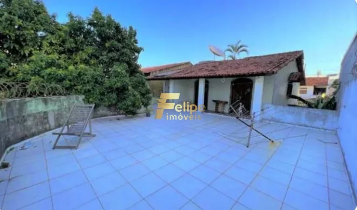 Imagem NÃO PERCA TEMPO E VENHA CONHECER ESTA LINDA E ENORME CASA DE 02 PAVIMENTOS NA ENSEADA DO SUÁ EM VITÓRIA/ES!