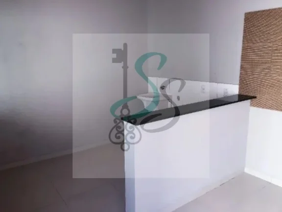 Imagem Venda de Sobrado no Residencial Cosmos, Campinas. Sobrado recém reformado com 2 dormitórios no piso superior, sala, cozinha, lavanderia, banheiro, la