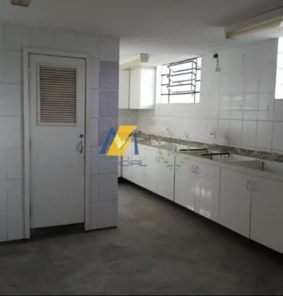 Imagem Galpão para Venda com 680m², 4 salas e 12 vagas!!!