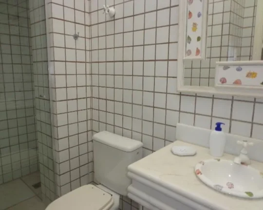 Imagem Apartamento à venda no Guarujá na Praia das Pitangueiras