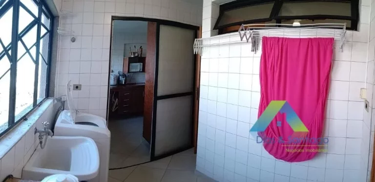 Imagem Lindo apartamento com 120 metros quadrados, 3 dormitórios, 2 vagas de garagem, a 950 metros da estação do metro Jabaquara.