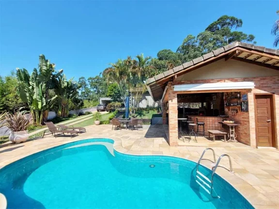 Imagem Casa em Condomínio a Venda no bairro Granja Viana - Carapicuíba, SP