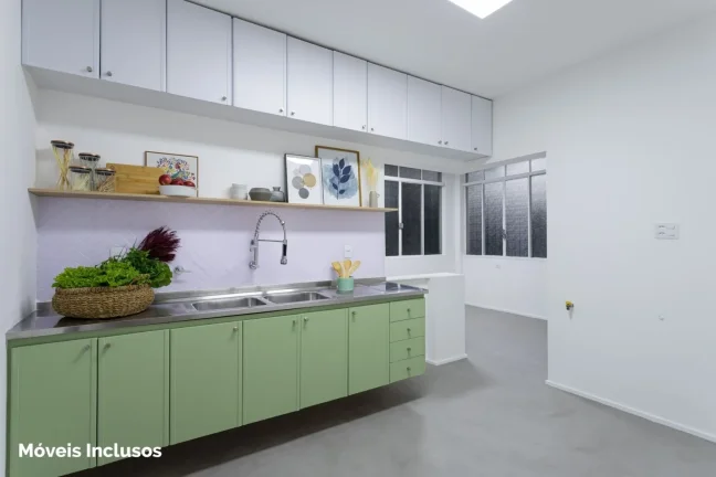 Imagem Apartamento 129M² Reformado, 3Q, 1 Suíte, 2 Banheiros, 1 Vaga, Varanda, Portaria 24h, Sol da Tarde.