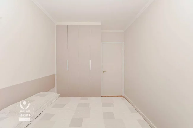 Imagem Sobrado com 3 quartos sendo 1 suíte à venda, 118 m² por R$ 795.000 - Santa Cândida - Curitiba/PR