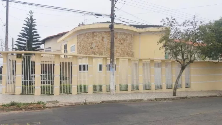 Imagem Sobrado com 3 dormitórios à venda, 290 m² por R$ 1.200.000,00 - Jardim Realce - Suzano/SP