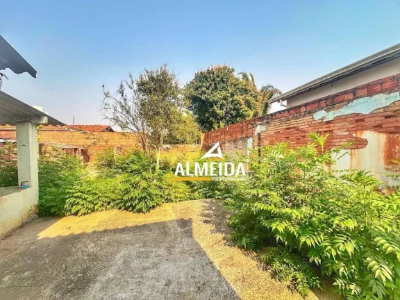 Imagem Casa com 3 dormitórios à venda, 126 m² por R$ 250.000,00 - Centro - Rio Claro/SP