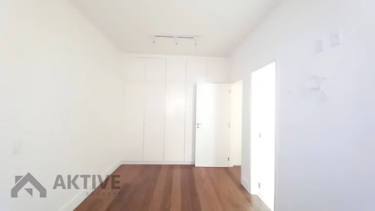 Imagem Casa de Condomínio em Residencial Onze (Alphaville) - Santana de Parnaíba