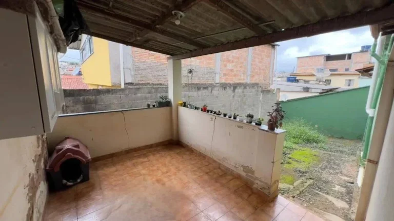 Imagem Excelente Oportunidade! Casa à venda, com 3 quartos, 100m2 no bairro Grogotó