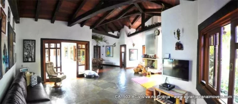 Imagem Casa à venda, 450 m² por R$ 1.950.000,00 - Granja Viana - Carapicuíba/SP