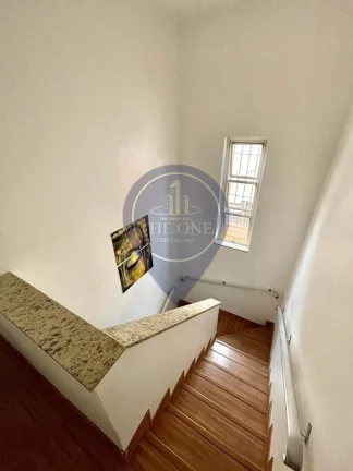 Imagem Imperdível! Casa à venda em São Paulo-SP, Vila Mariana, com 4 quartos, 1 suíte, 2 salas, 3 banheiros, 3 vagas de garagem e 185m².