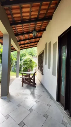 Imagem Casa à venda no bairro Saguaçú com 190m²
