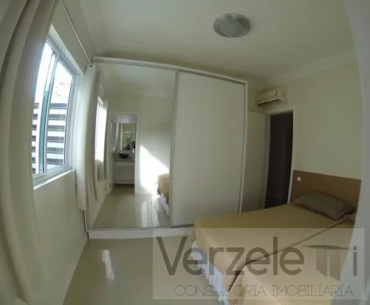 Imagem Apartamento para Temporada em Balneário Camboriú / SC no bairro Centro