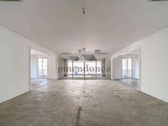 Imagem Apartamento localizado próximo ao Clube Pinheiros e ao Shopping Iguatemi. O prédio possui salão d...