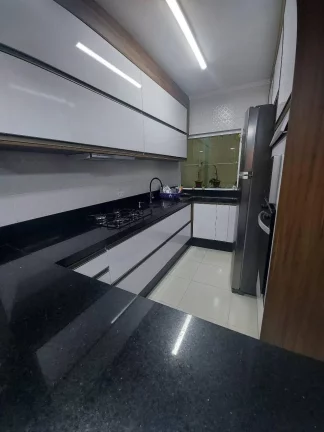 Imagem Sobrado Todo Planejado 115 m² 2 Dormitorios sendo 2 Suítes e 2 Vagas
