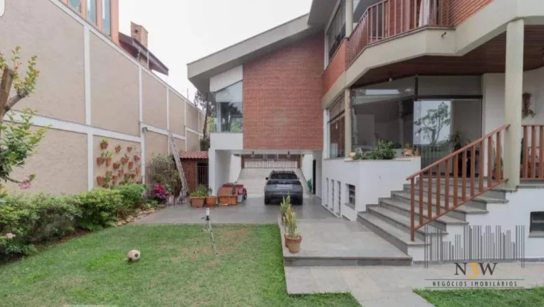 Imagem Casa à venda no City América São Paulo SP com 5 dormitórios, 5 suítes, 6 vagas de garagem e 383m².